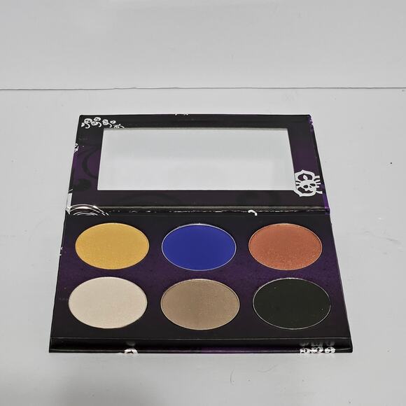 Beautifully Disney Tangled Web Eye Shadow Palette - New - Maleficent - Picture 3 of 5